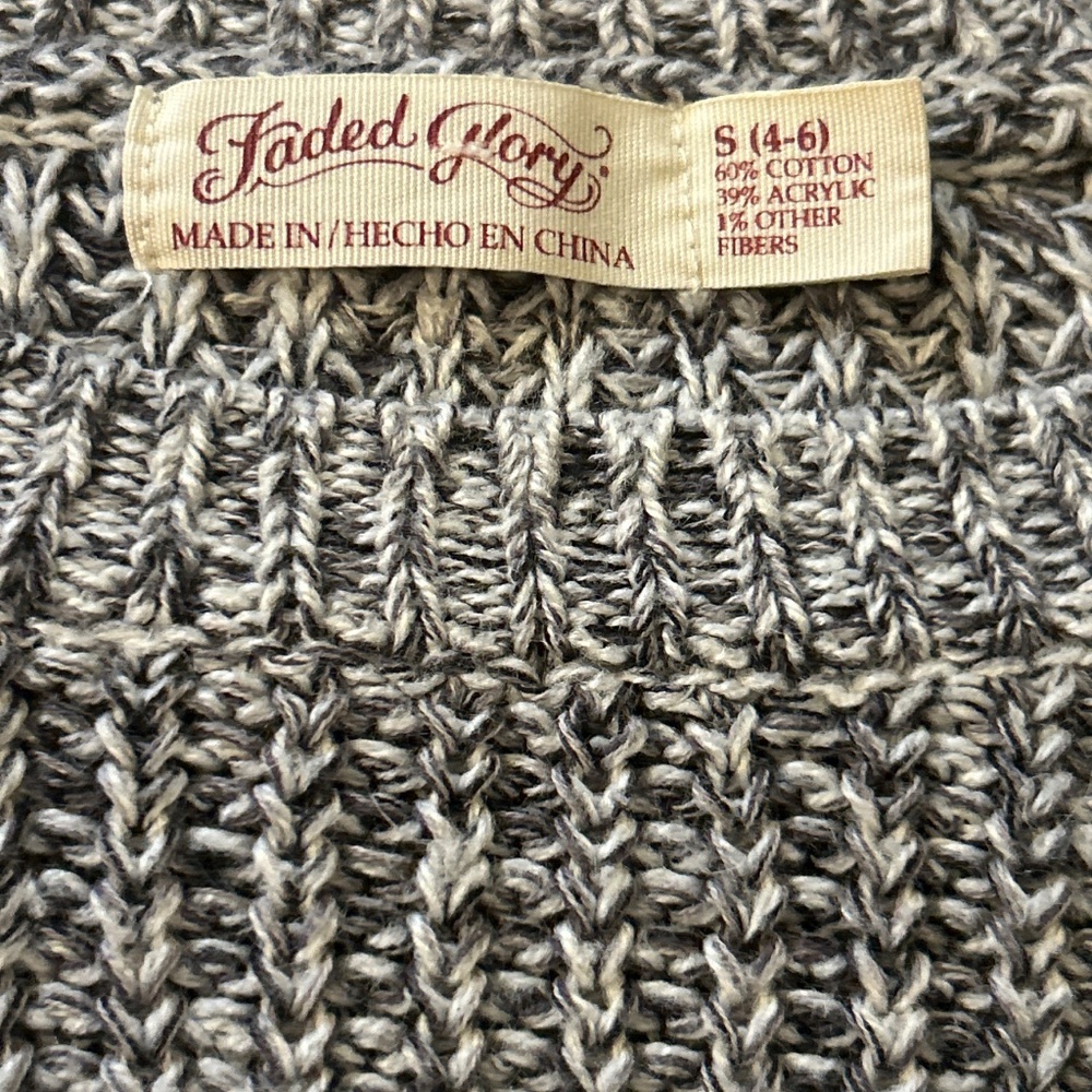 π€π°π€ 3/$10.00 budle item π€π°π€ Faded Glory Sweater (grey) - Picture 4 of 4